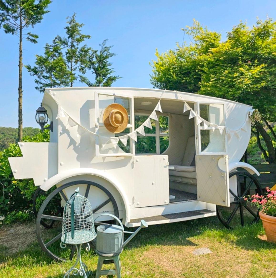 Country House Exclamation Mark & Comma Namhae Εξωτερικό φωτογραφία