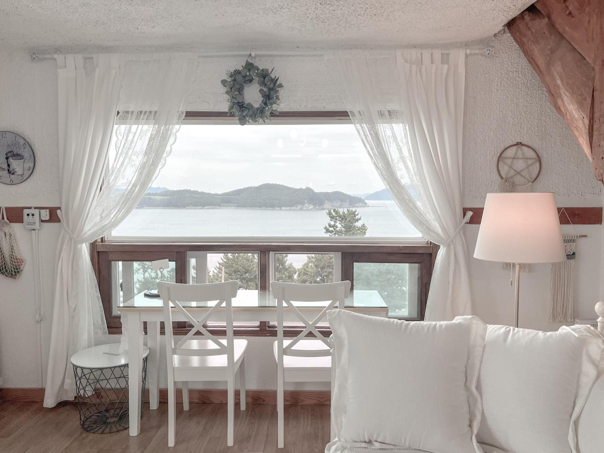 Country House Exclamation Mark & Comma Namhae Εξωτερικό φωτογραφία